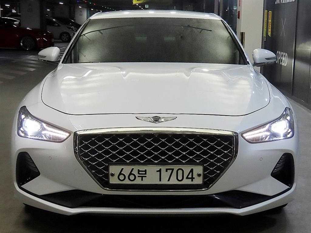 Genesis G70 - Vista 2