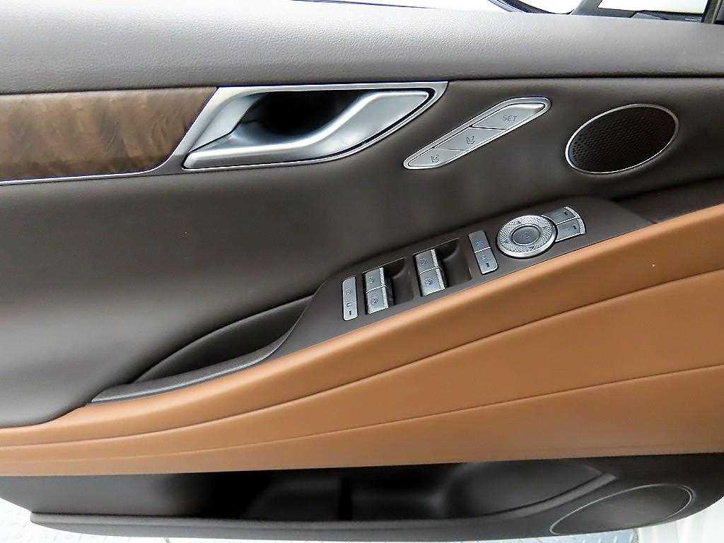 Genesis G80 - Vista 11
