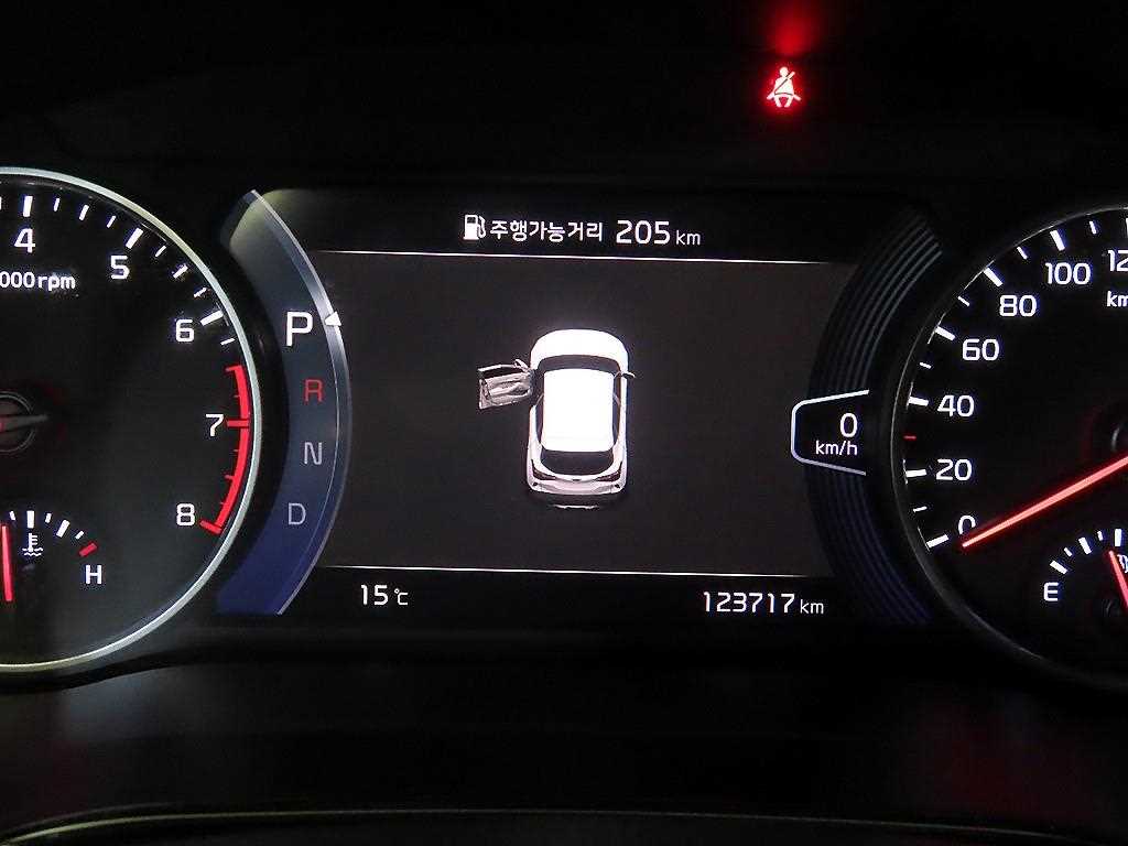KIA Seltos - Vista 9