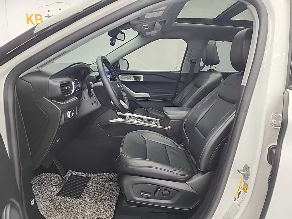 Ford Explorer - Vista 11