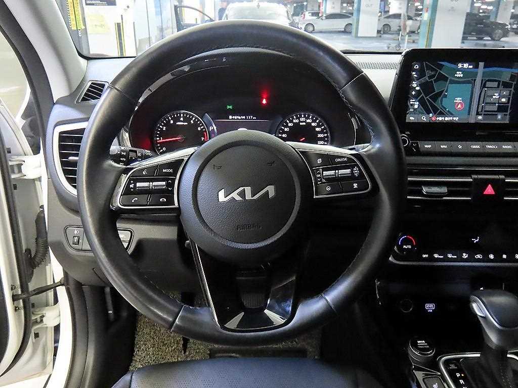 KIA Seltos - Vista 8