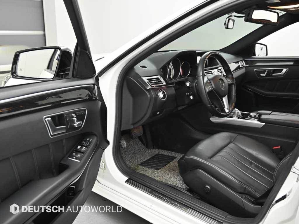 Mercedes Benz E class - Vista 11