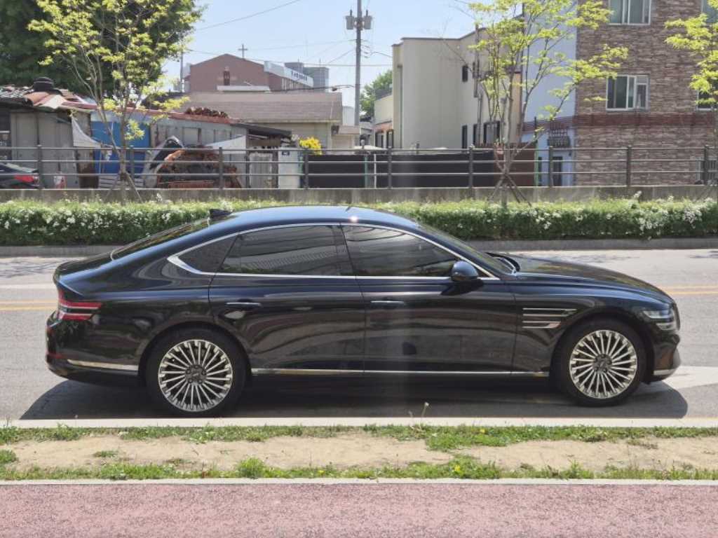 Genesis G80 - Vista 4