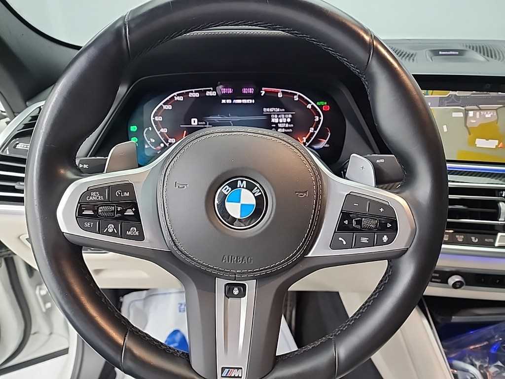 BMW X6 - Vista 9