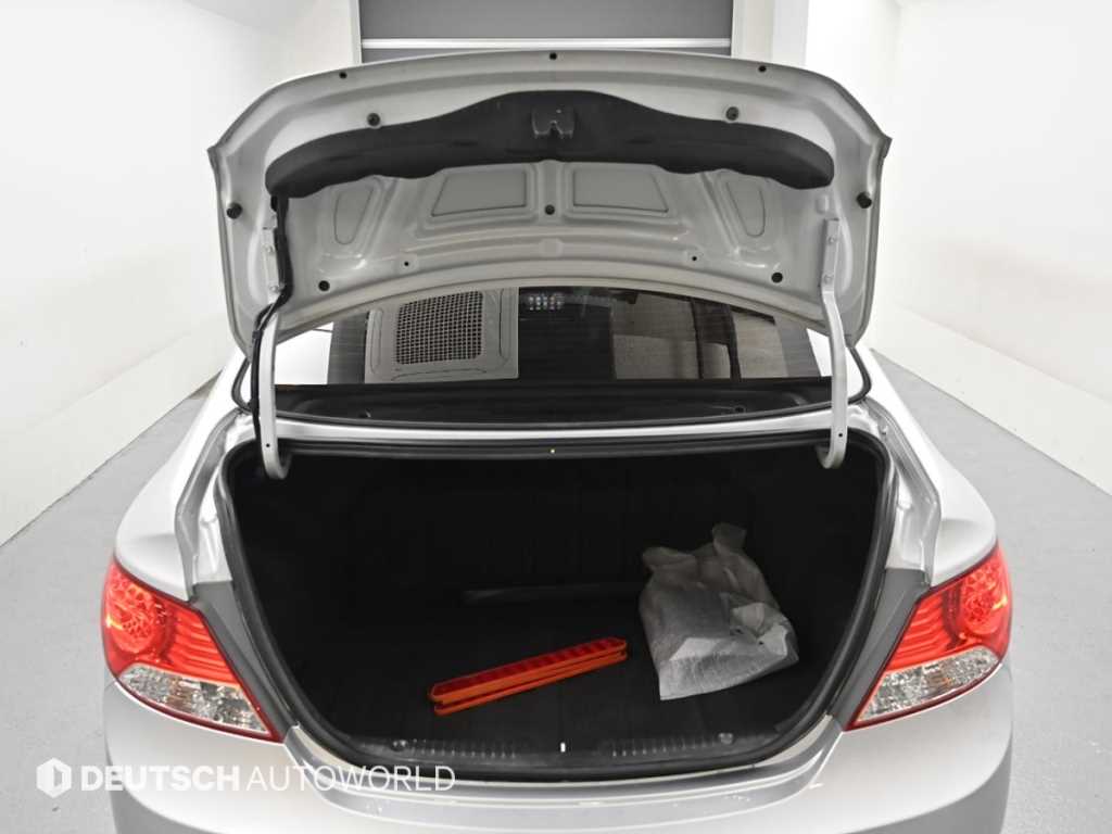 HYUNDAI Accent 2014 - Importación desde Corea - HF Imports Iquique - Foto 19