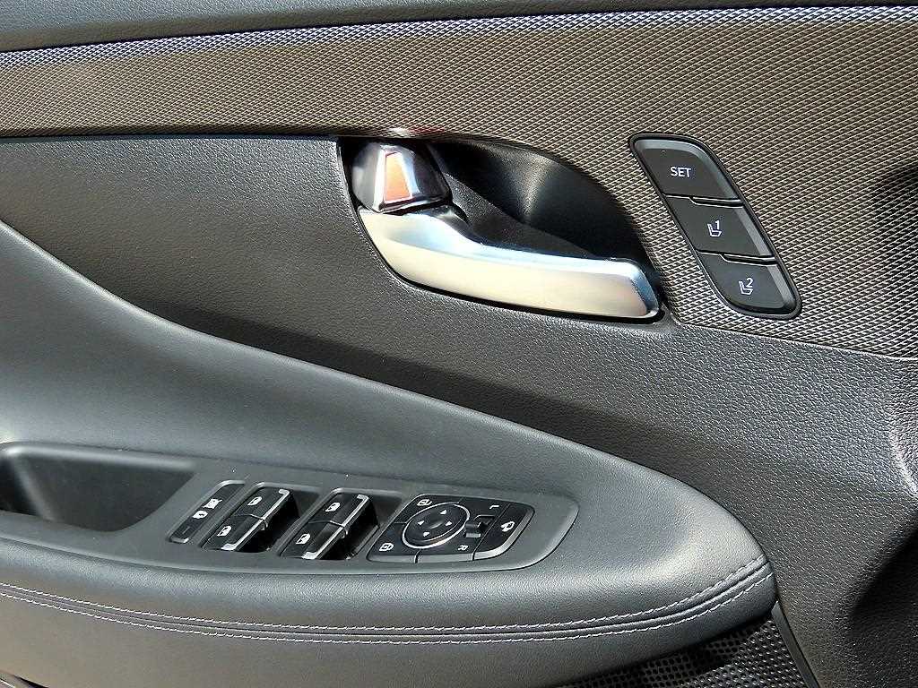 HYUNDAI Santa Fe - Vista 11