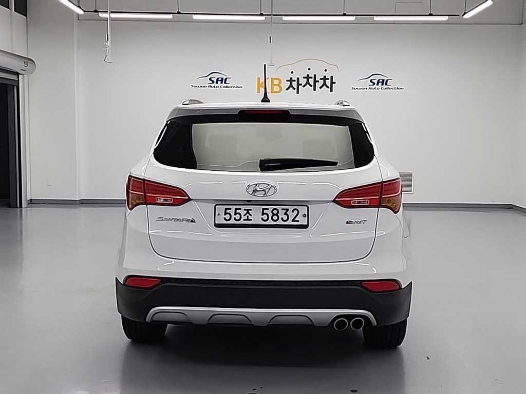 HYUNDAI Santa Fe - Vista 3