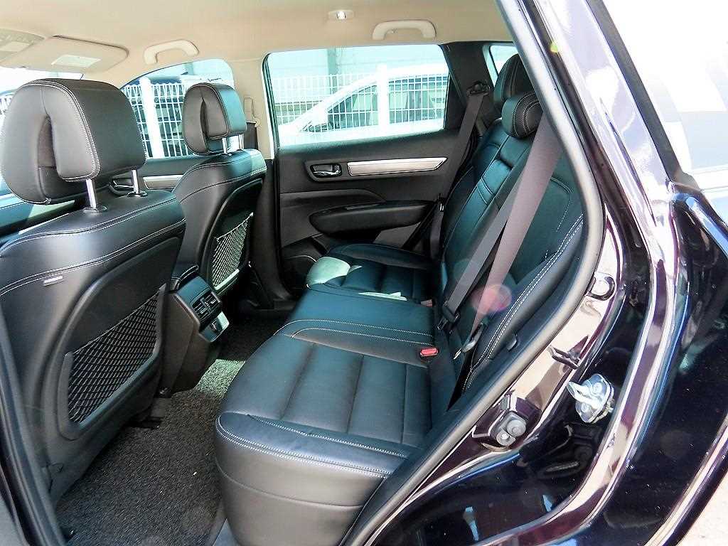 SAMSUNG QM6 - Vista 6