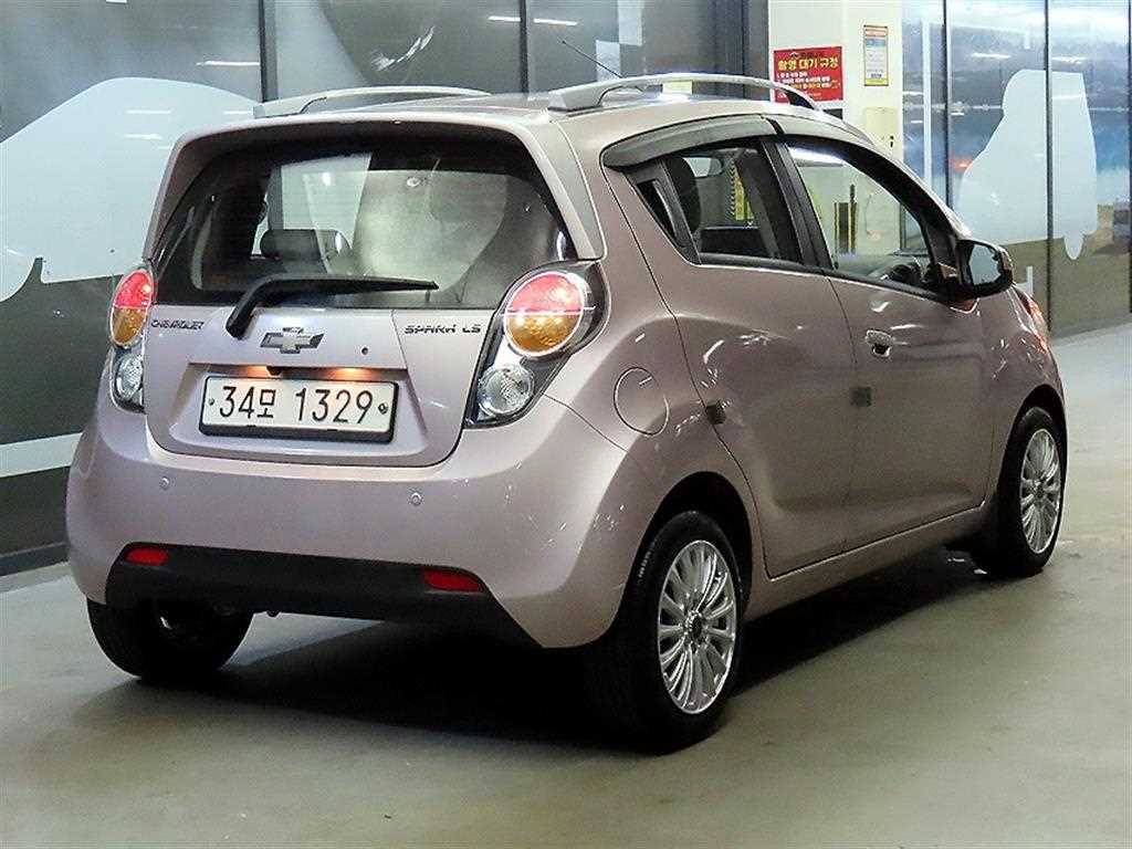 Chevrolet Spark - Vista 4