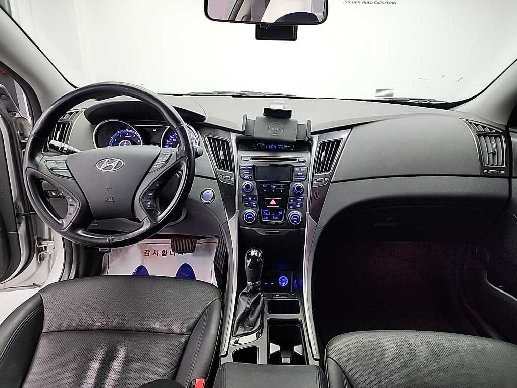 HYUNDAI Sonata - Vista 7