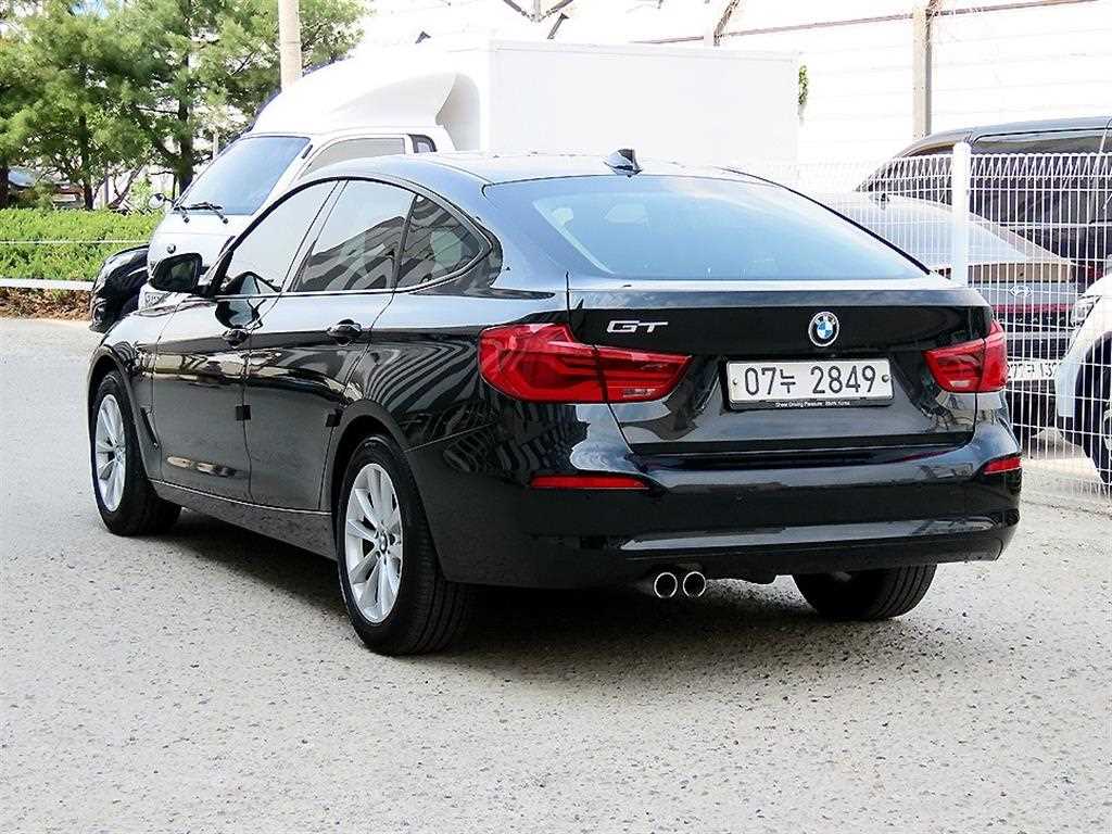 BMW Gran Turismo - Vista 3