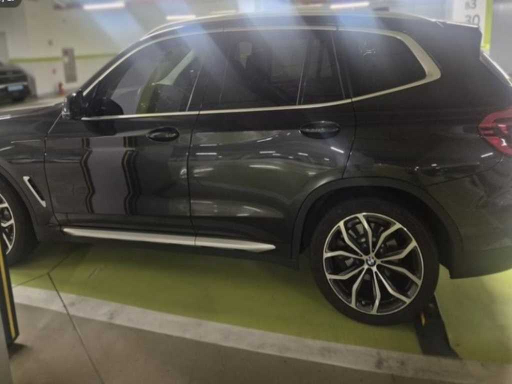 BMW X3 - Vista 3