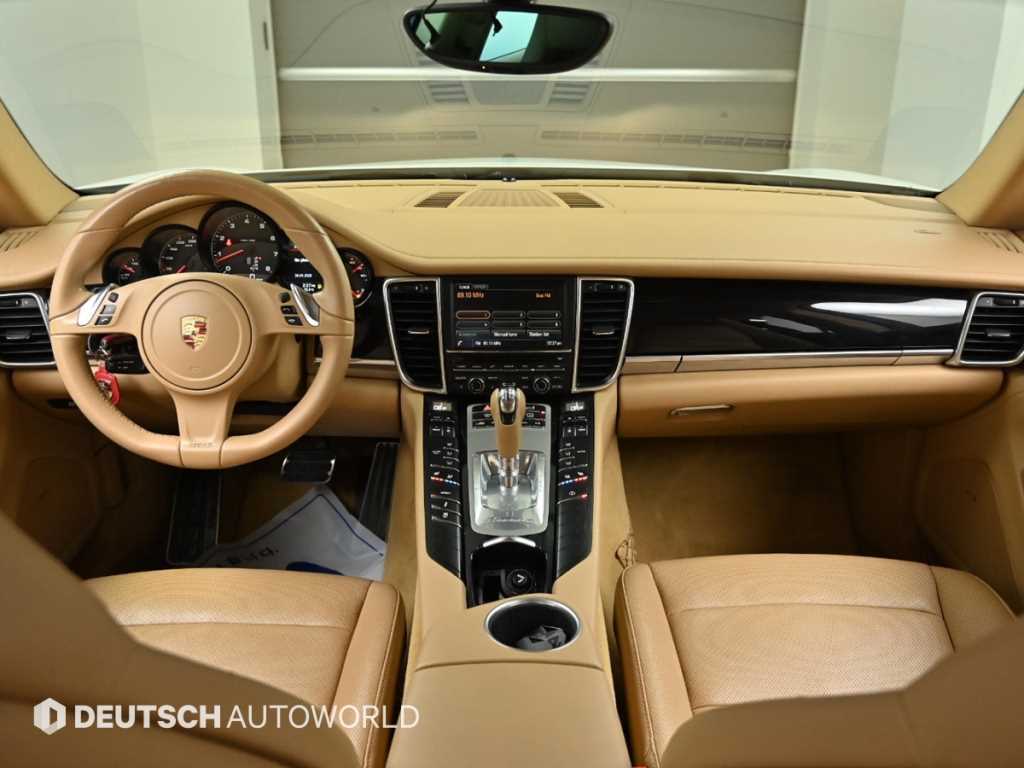 Porsche Panamera - Vista 7