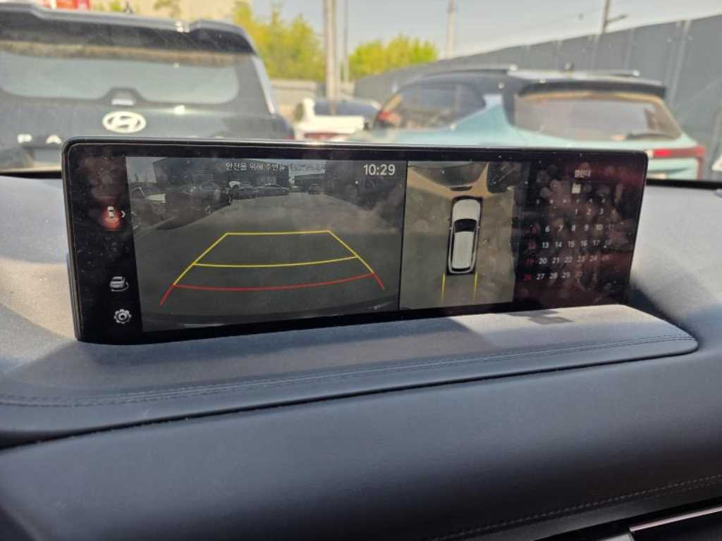 Genesis GV80 - Vista 8