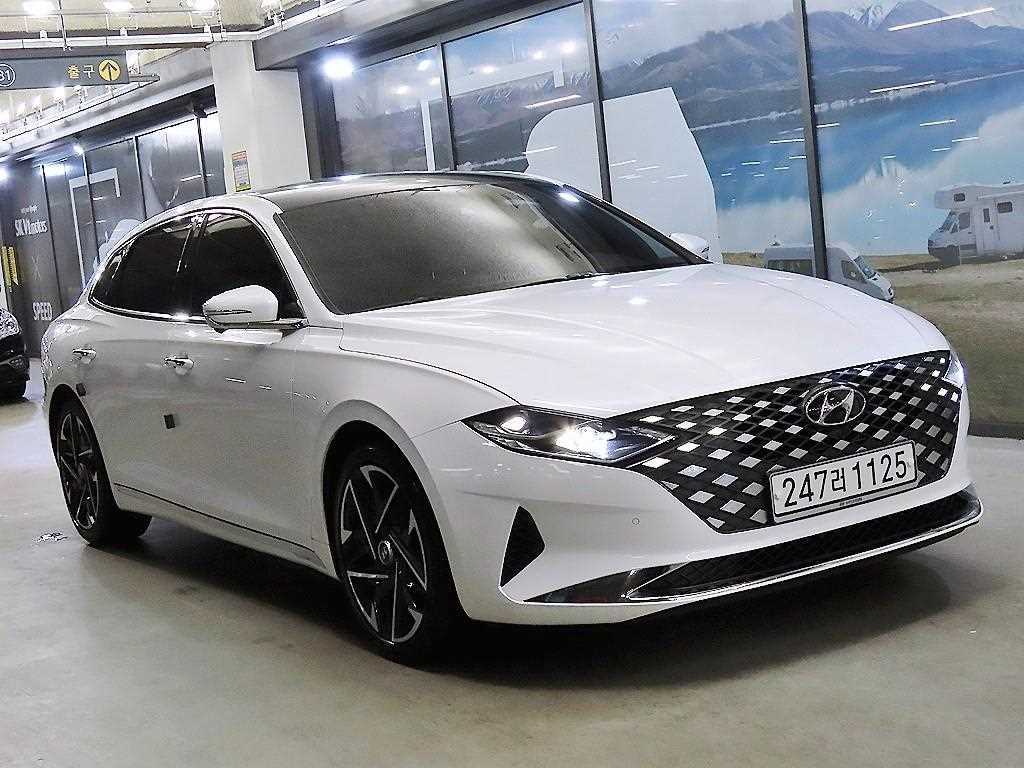 HYUNDAI Grandeur - Vista 2