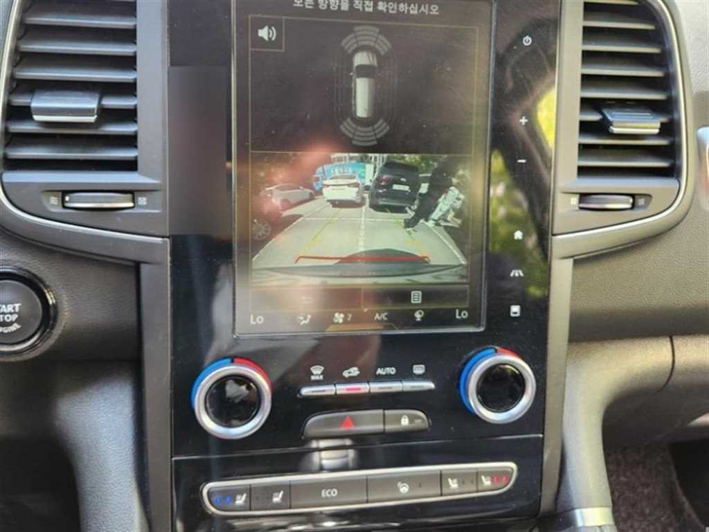 SAMSUNG QM6 - Vista 6