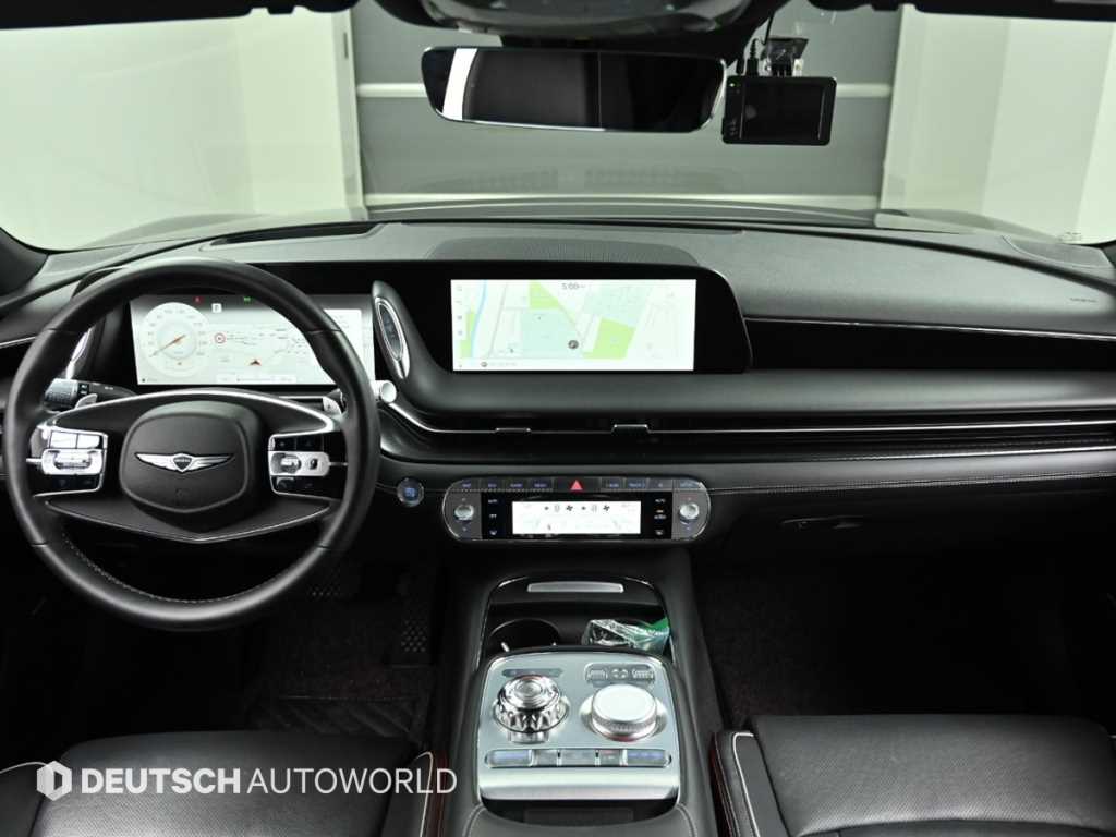 Genesis G90 - Vista 7