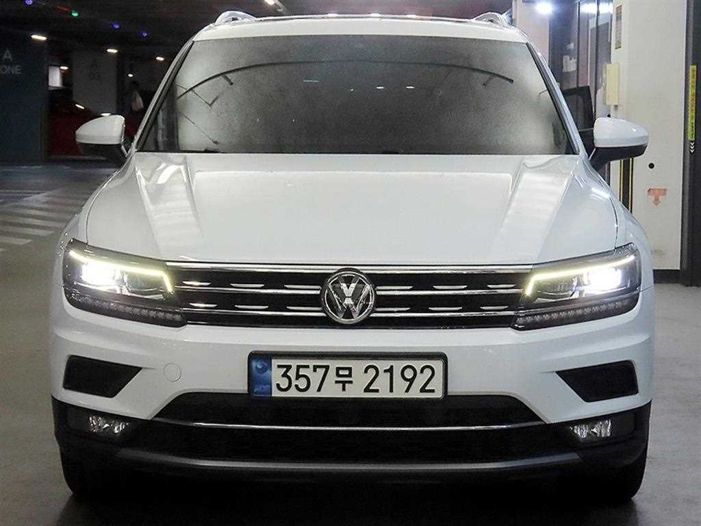 Volkswagen Tiguan - Vista 2