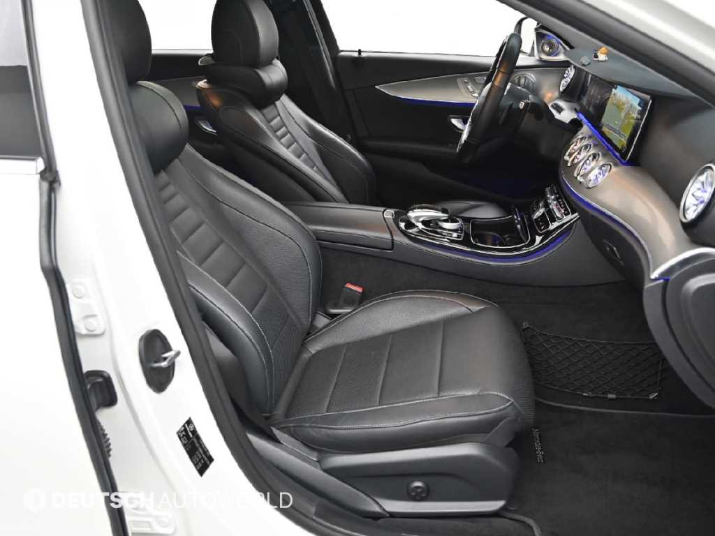 Mercedes Benz E class - Vista 10