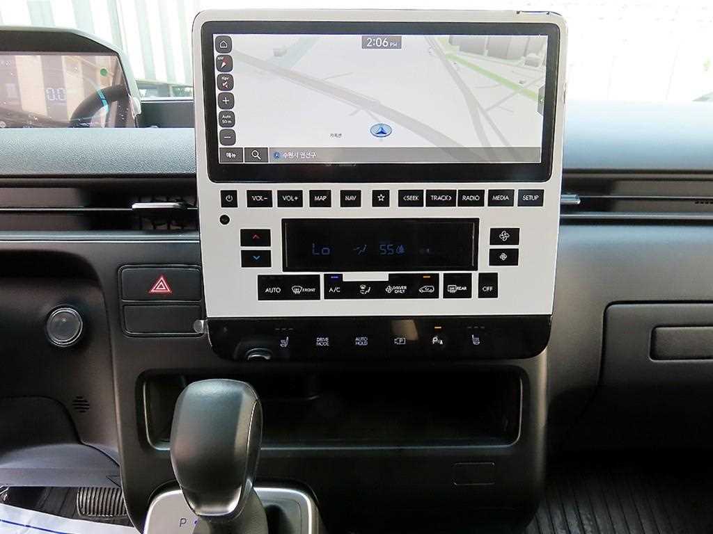 HYUNDAI Staria 2025 Blanco - Importación desde Corea - HF Imports Iquique - Foto 13
