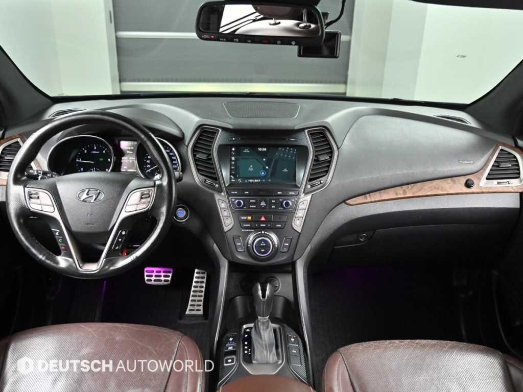 HYUNDAI Maxcruz - Vista 7