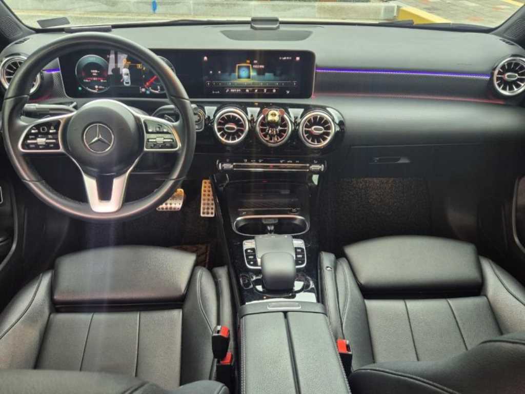 Mercedes Benz A Class - Vista 6