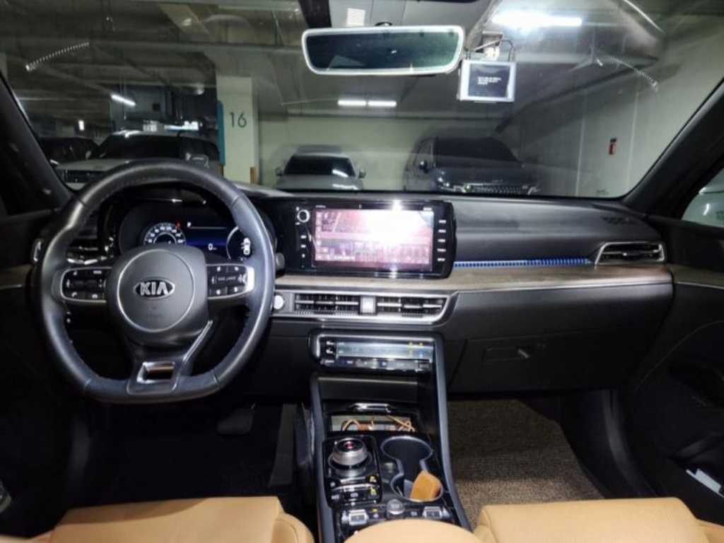 KIA K5 - Vista 6