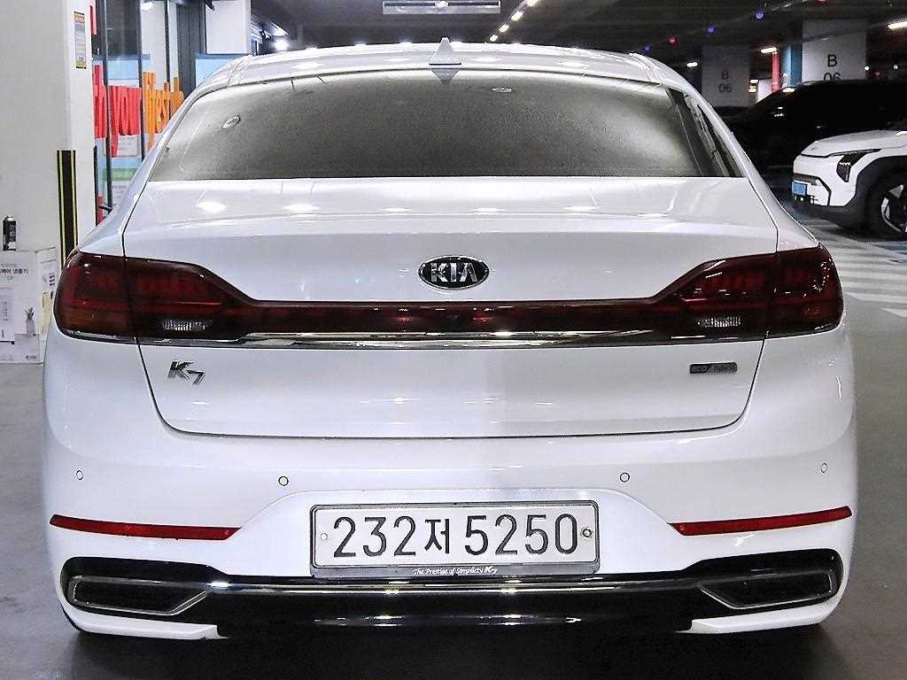 KIA K7 - Vista 5