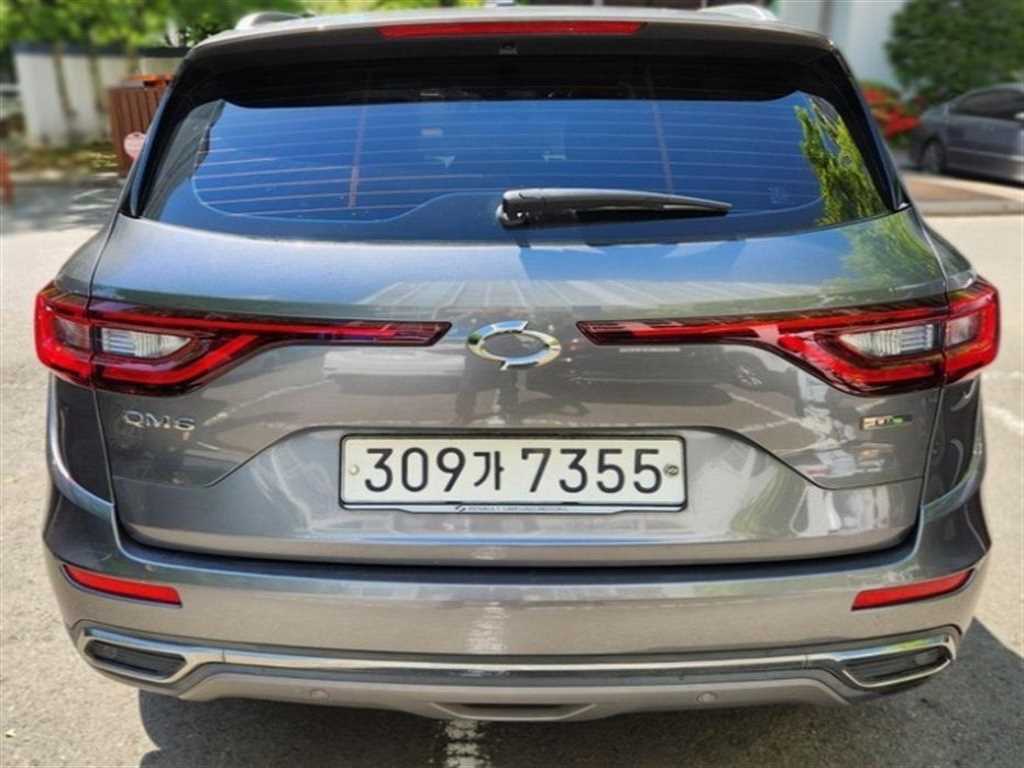 SAMSUNG QM6 - Vista 3