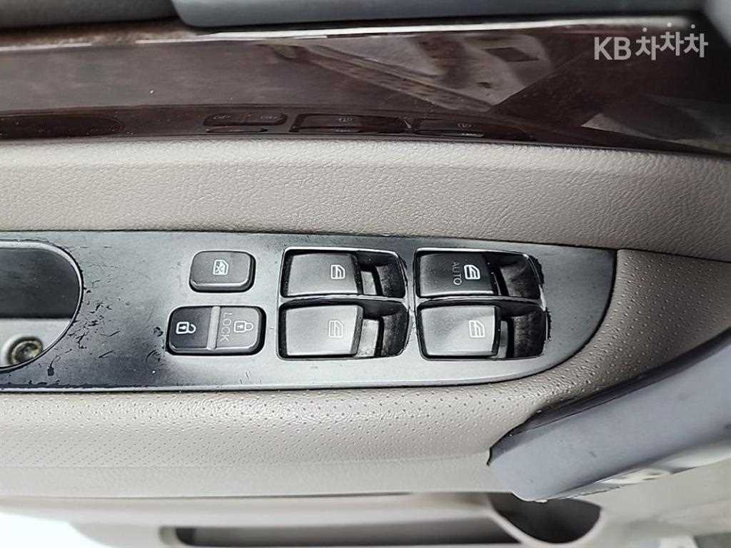 Ssangyong Korando 2014 Blanco - Importación desde Corea - HF Imports Iquique - Foto 14