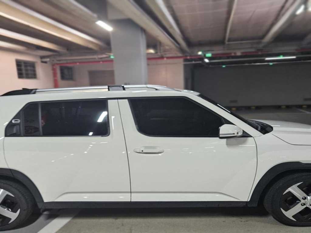 HYUNDAI Casper - Vista 3