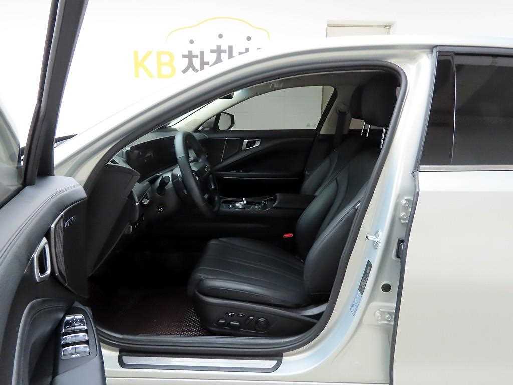 KIA K8 - Vista 12