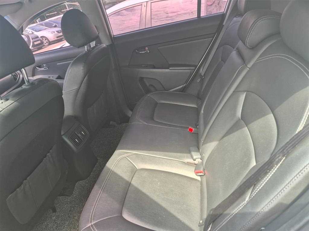 KIA Sportage - Vista 9