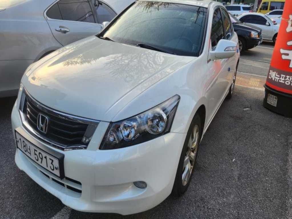 Honda Accord - Vista 2