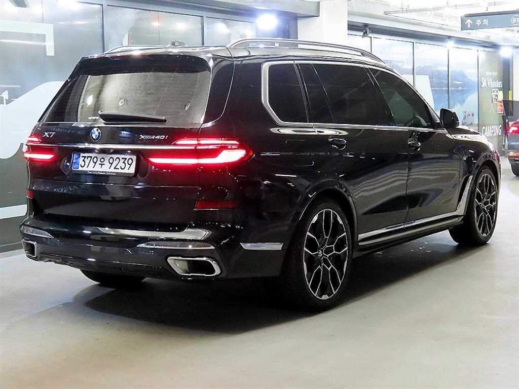 BMW X7 - Vista 4