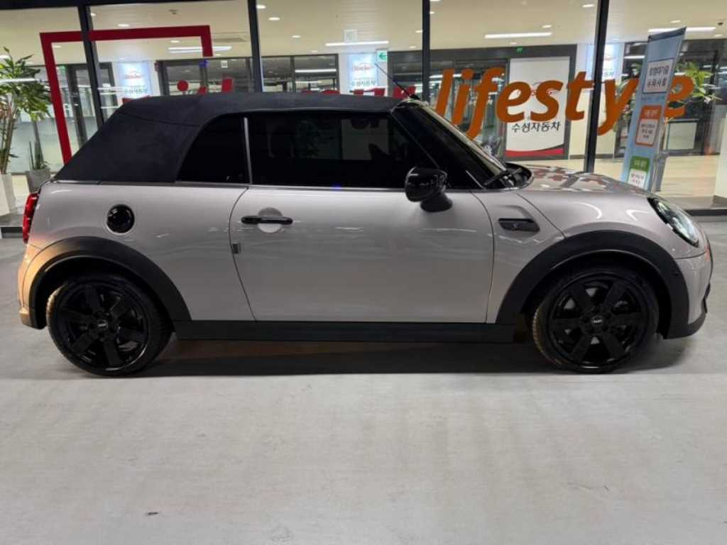 Mini Cooper Convertible - Vista 3