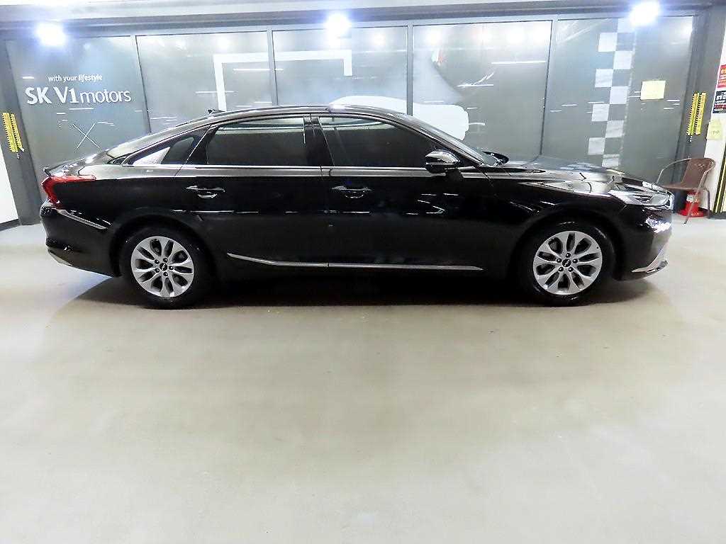 KIA K8 - Vista 3