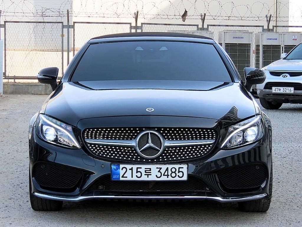 Mercedes Benz C Class 2017 Negro - Importación desde Corea - HF Imports Iquique - Foto 1