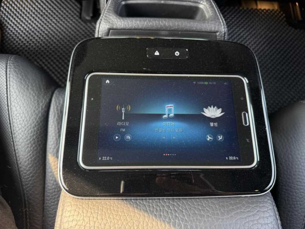 Mercedes Benz GLS Class - Vista 12