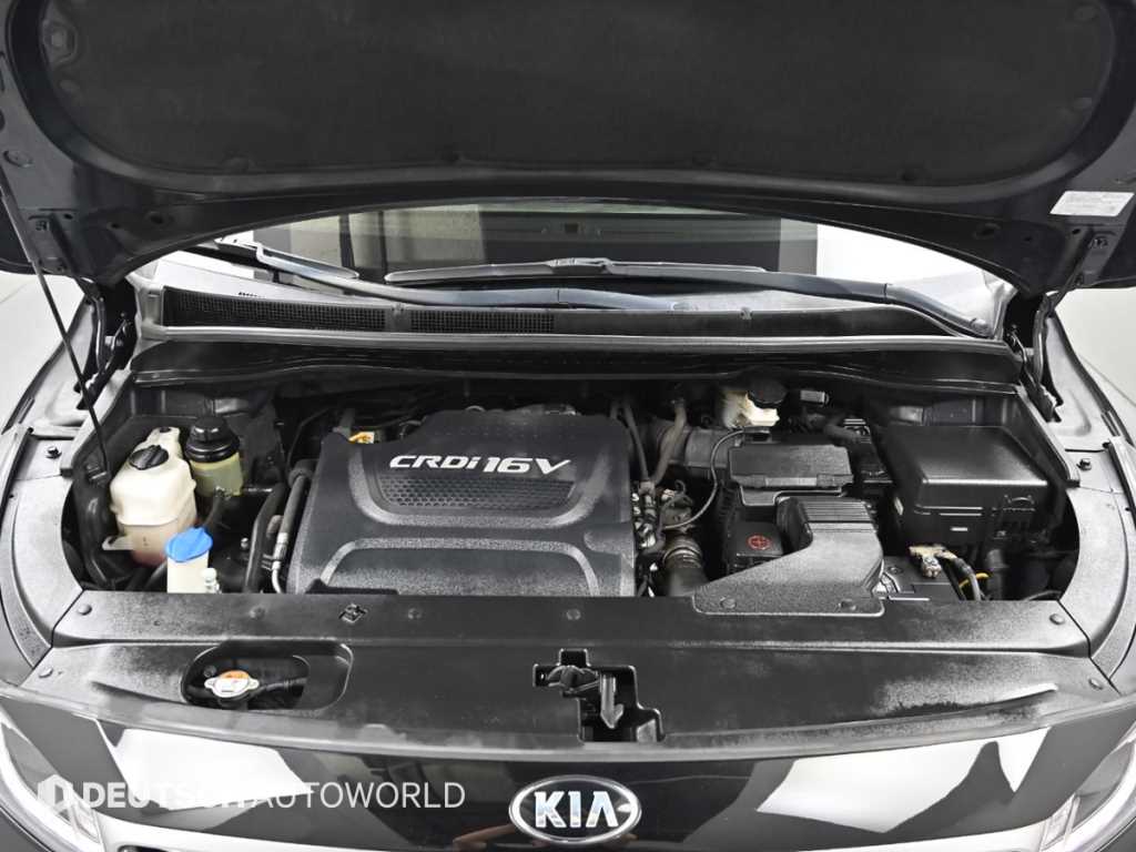KIA Carnival - Vista 6