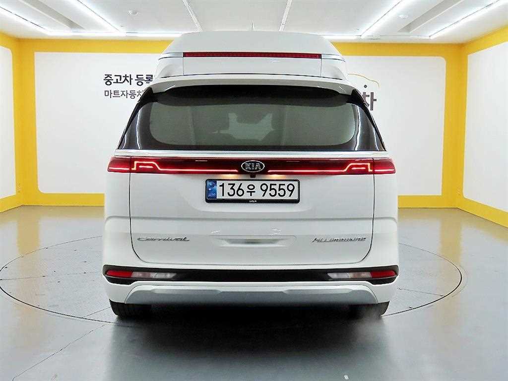 KIA Carnival - Vista 3