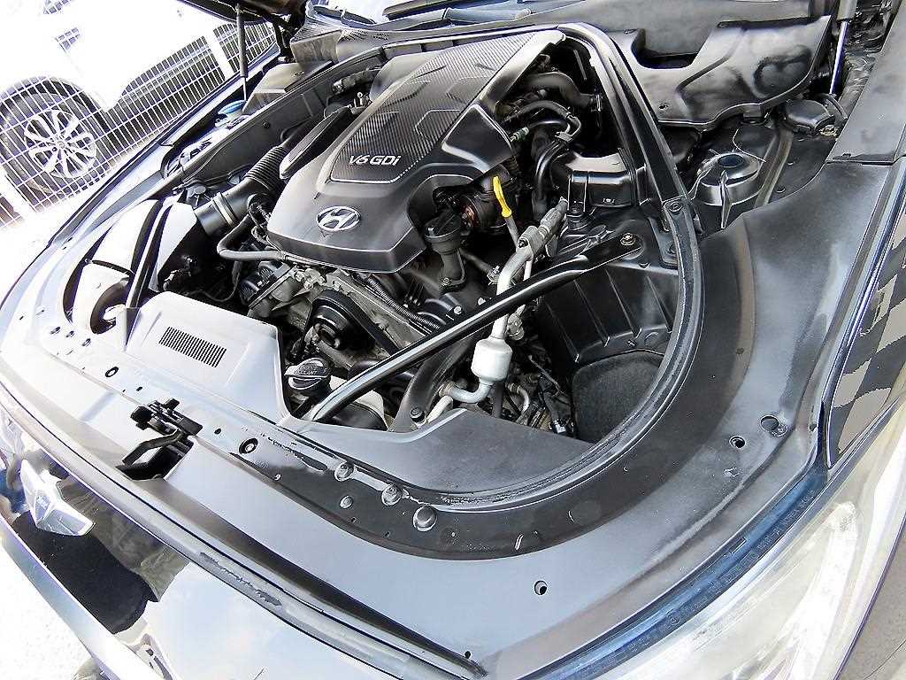 HYUNDAI Genesis 2015 Negro - Importación desde Corea - HF Imports Iquique - Foto 19