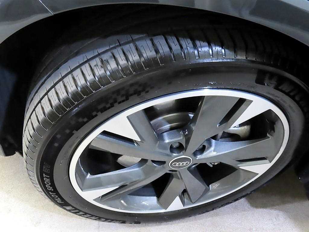 Audi Q4 2023 Gris - Importación desde Corea - HF Imports Iquique - Foto 20