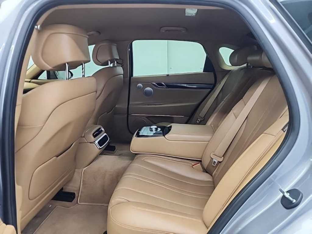 Genesis G80 - Vista 5