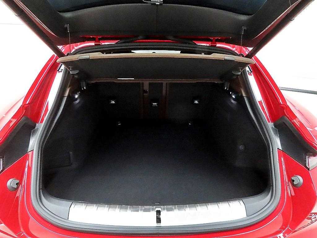 Porsche Taycan 2022 Rojo - Importación desde Corea - HF Imports Iquique - Foto 18