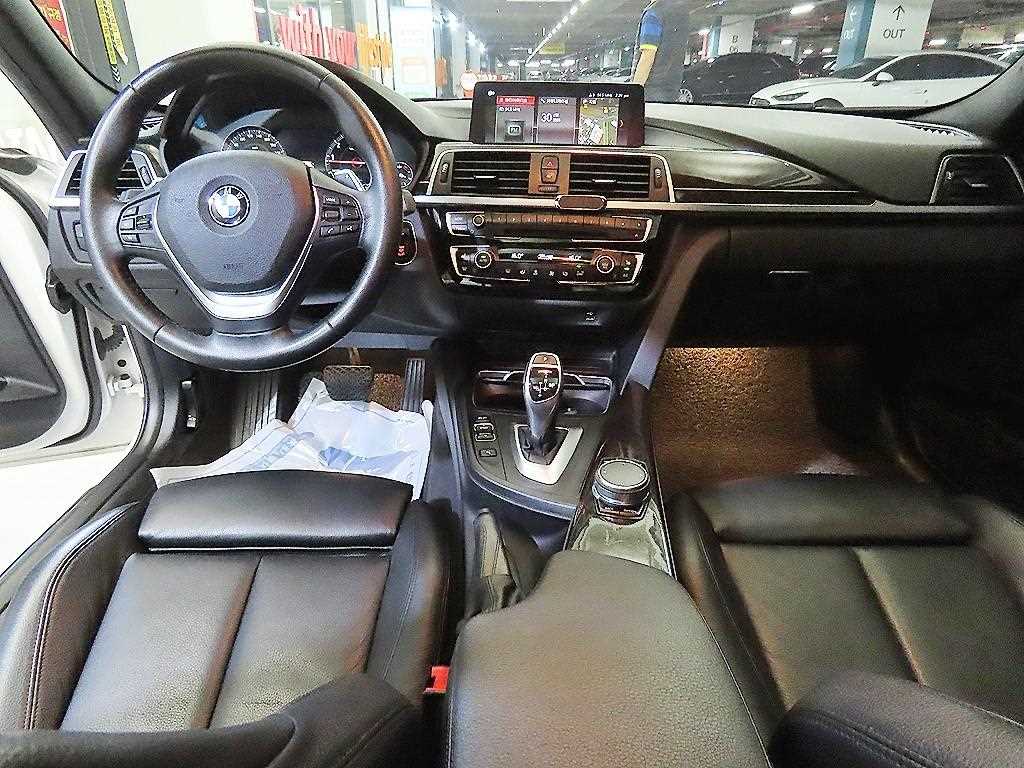 BMW 3 series - Vista 10