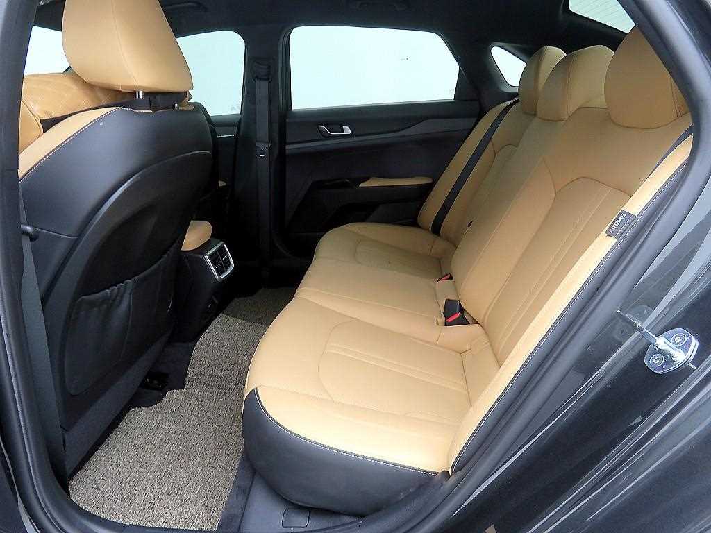 KIA K5 - Vista 6