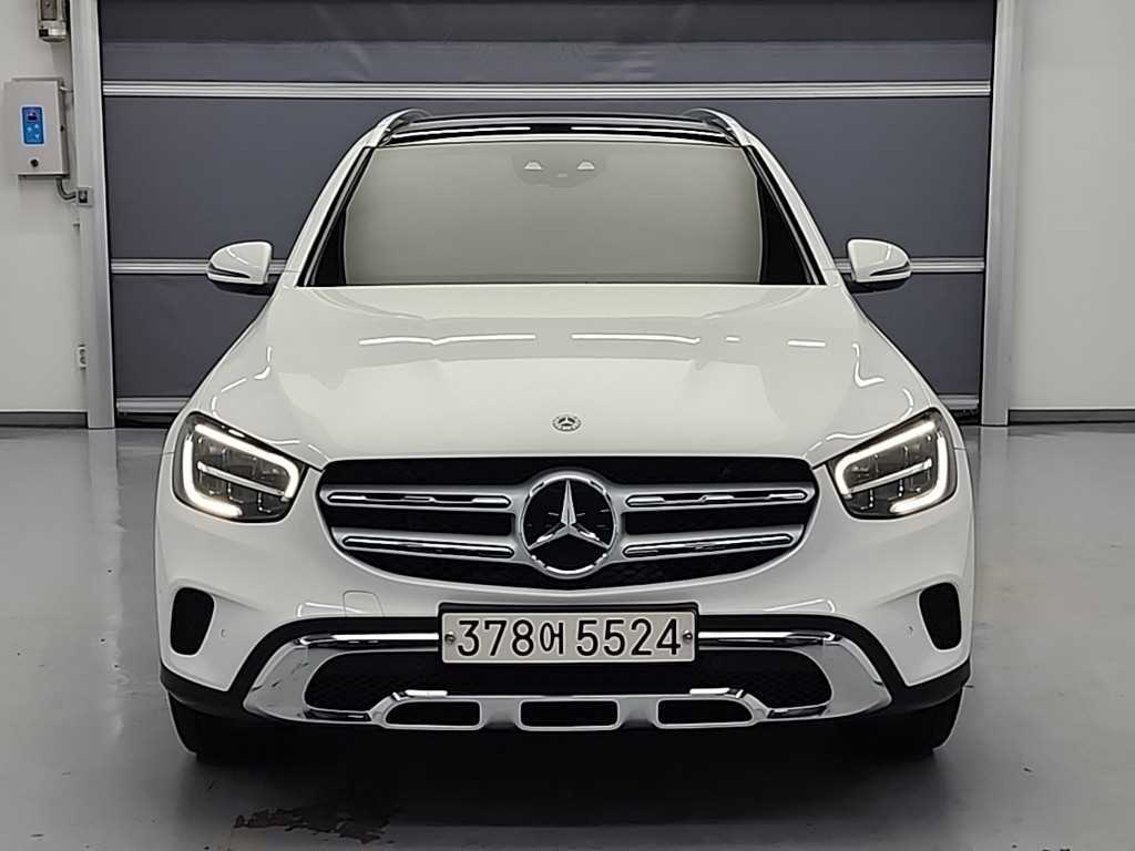 Mercedes Benz GLC Class - Vista 2