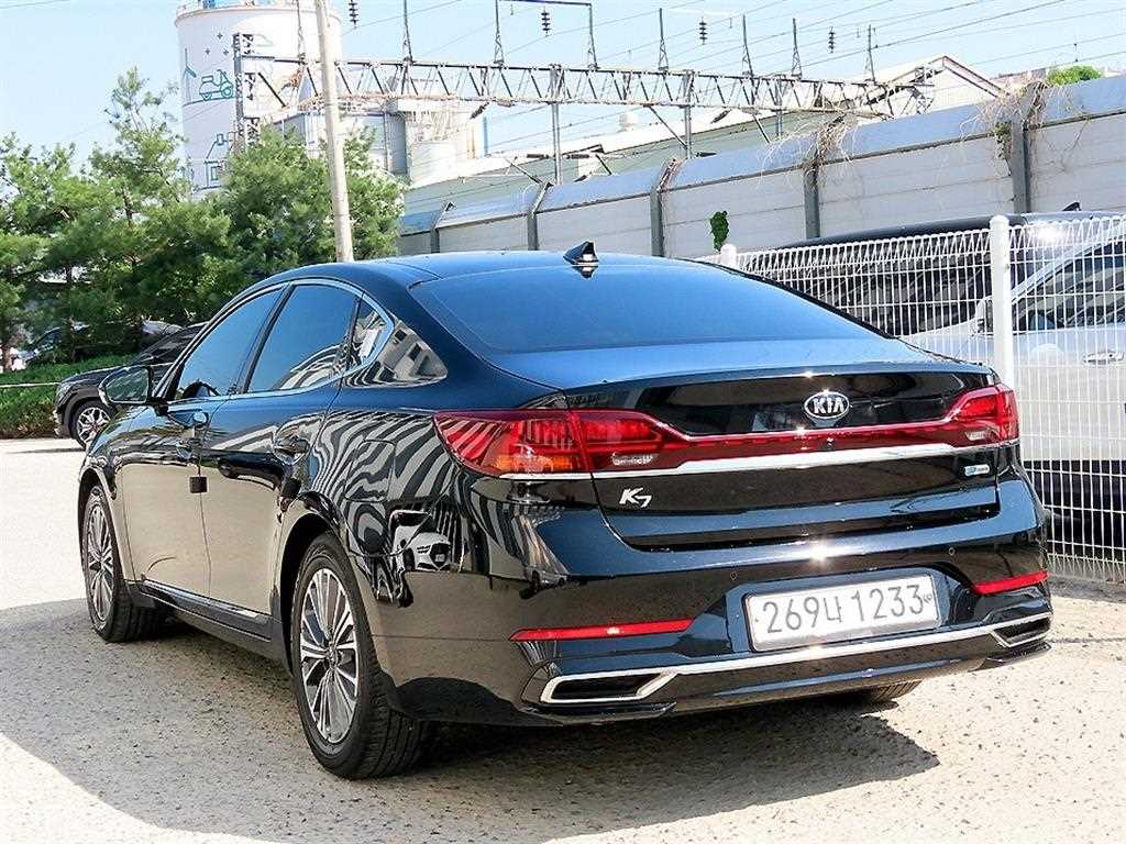 KIA K7 - Vista 3