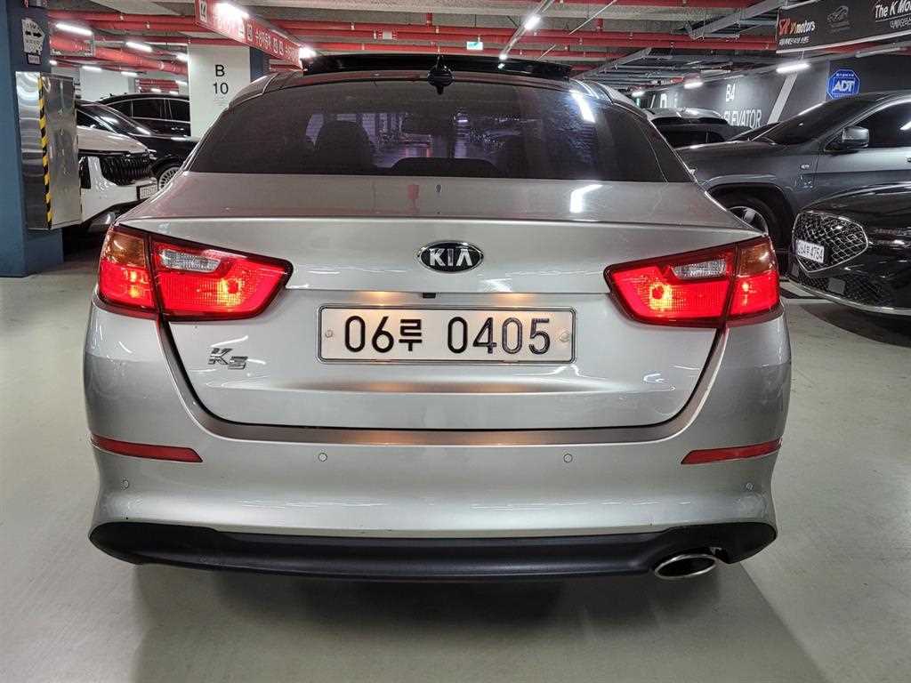 KIA K5 - Vista 4